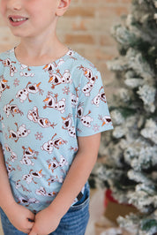 Warm Hugs - Everyday Tee