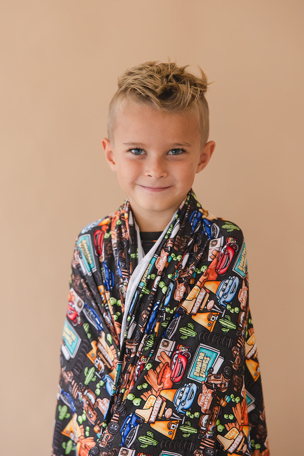 Cozy Cone Adventures - Lightweight Blanket