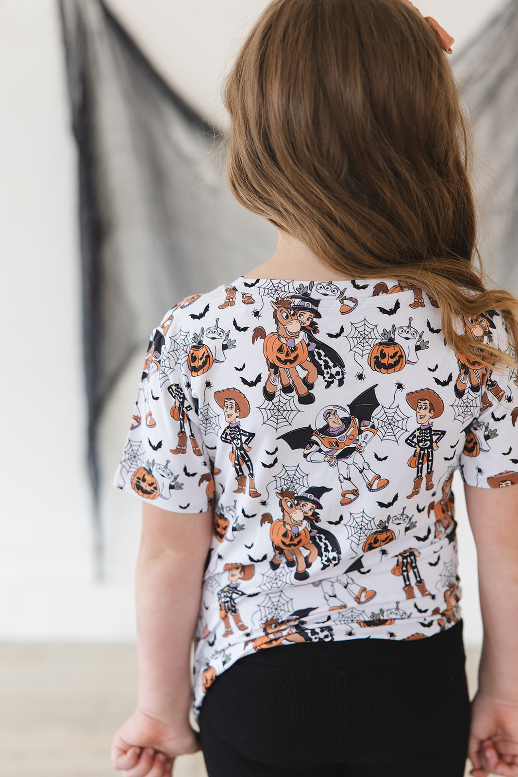 Howdy Boo - Everyday Tee