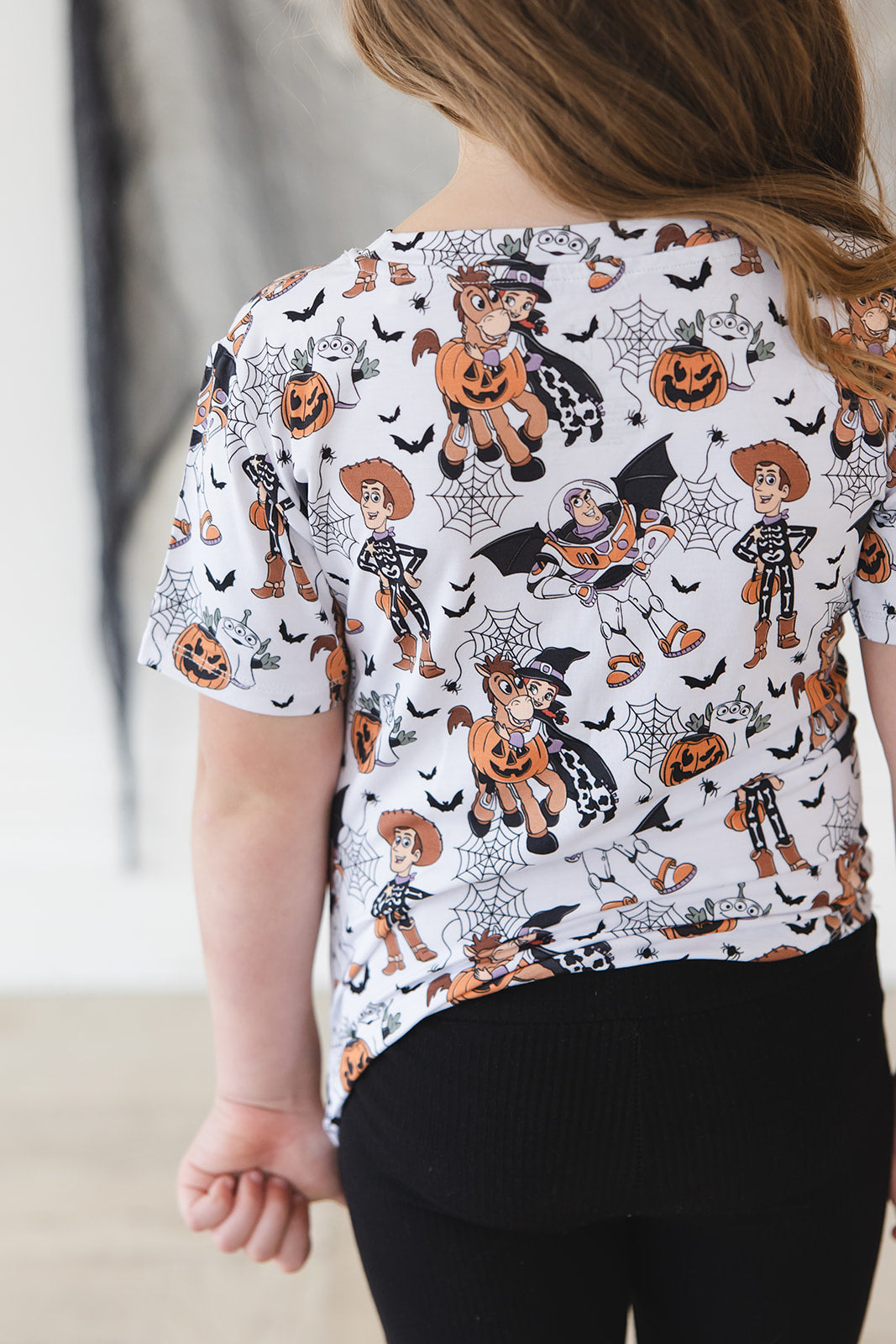 Howdy Boo - Everyday Tee