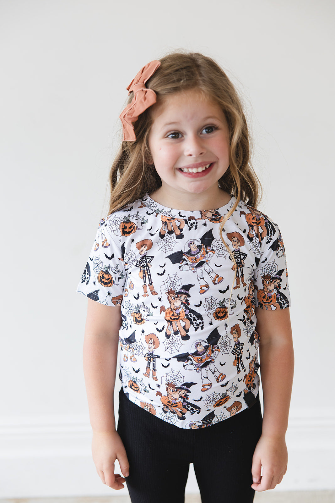Howdy Boo - Everyday Tee