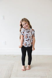 Howdy Boo - Everyday Tee