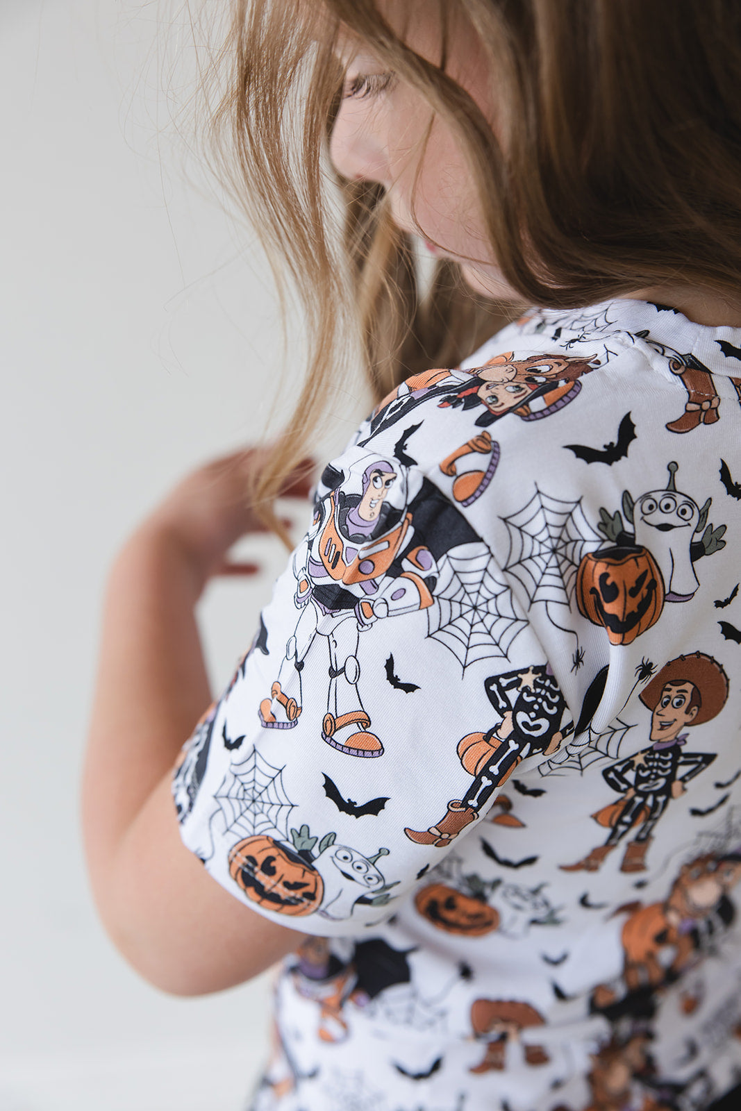 Howdy Boo - Everyday Tee
