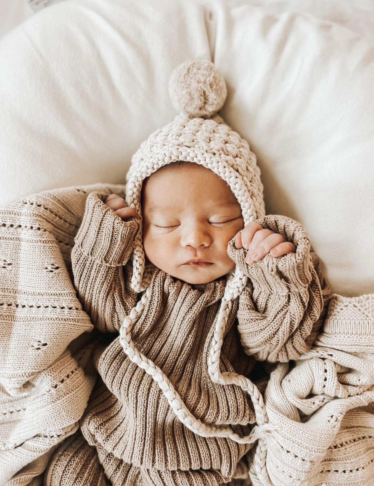 Bonnet-Beige2.jpg