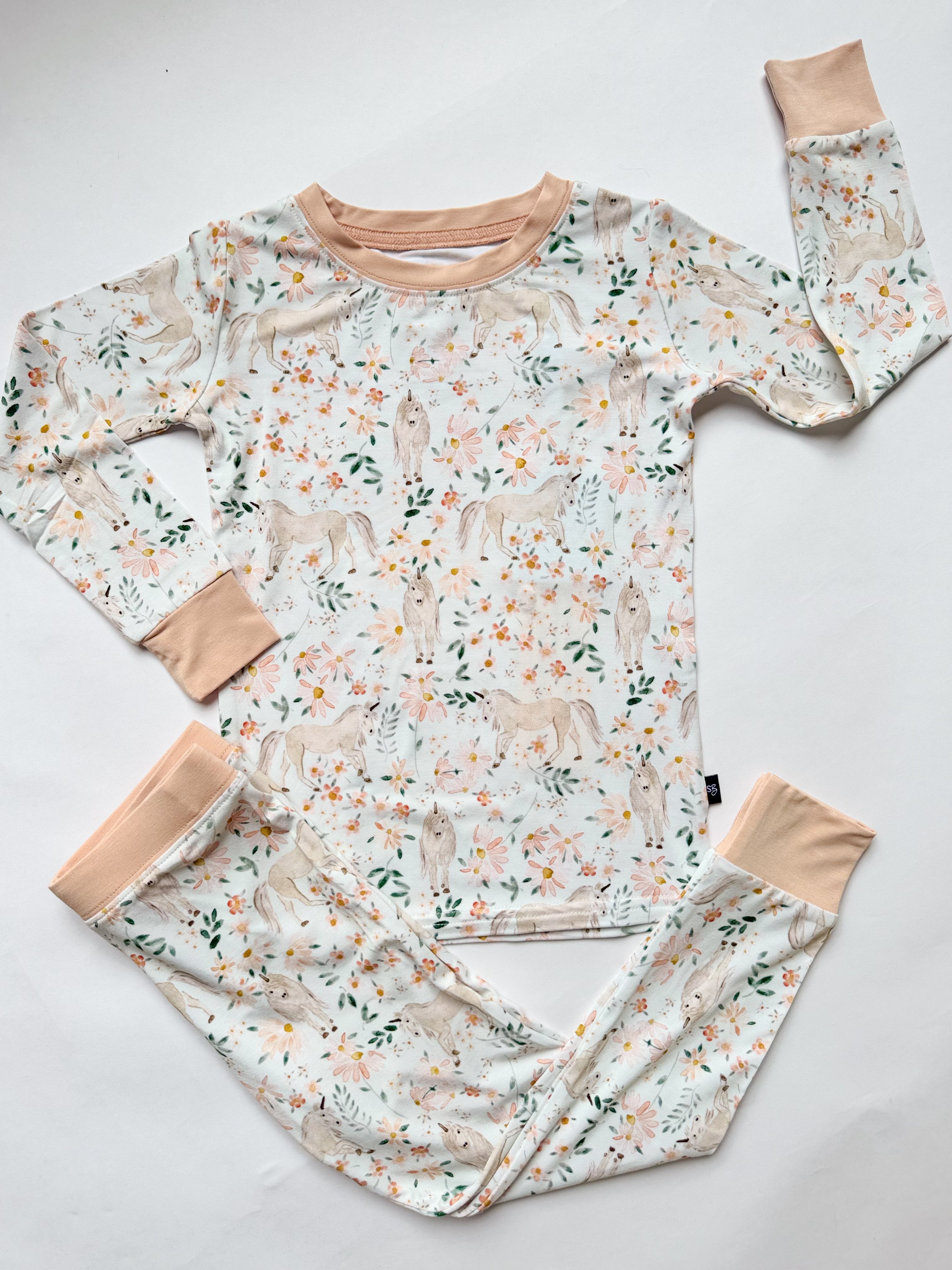 Enchanted: 2 Piece Set