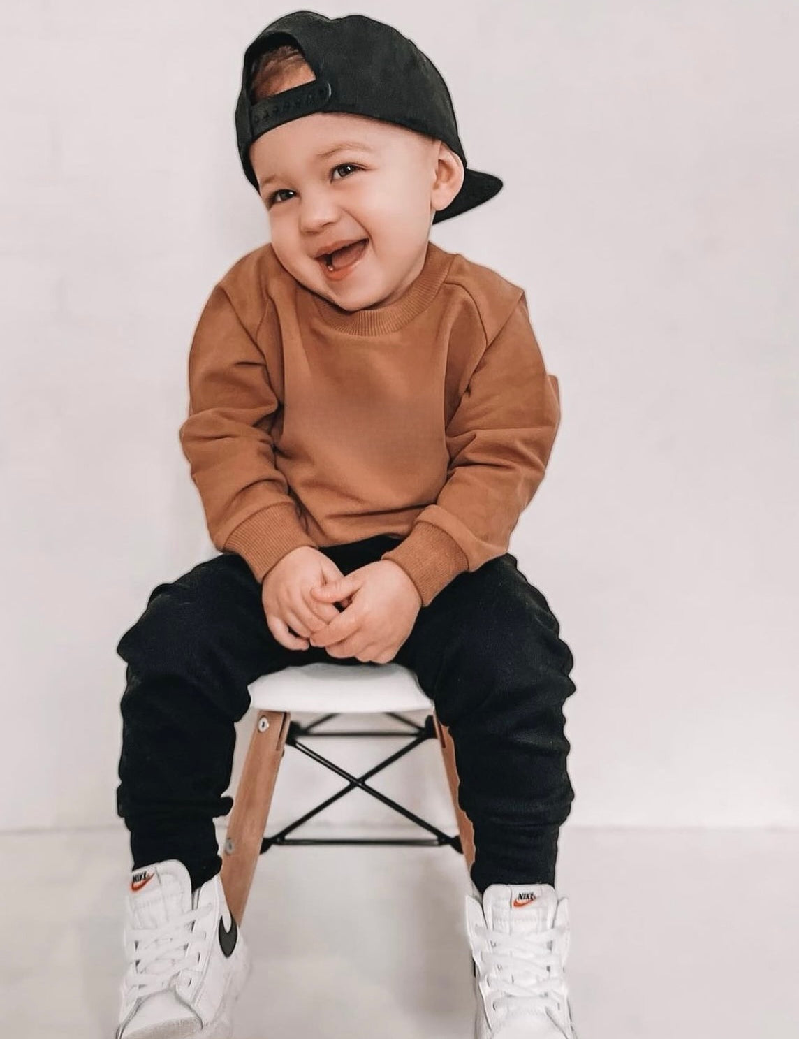 Facetune_28-08-2023-18-37-28.jpg