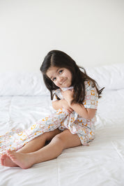 Checkerboard Charm - Lightweight Blanket
