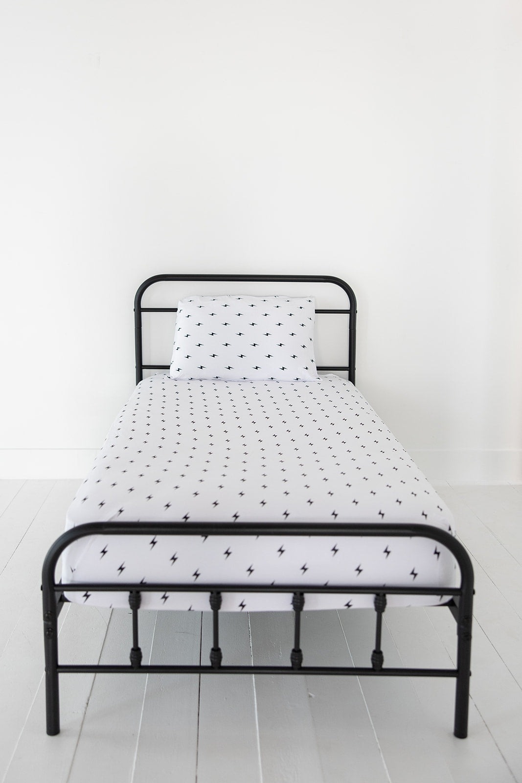 Garth - Twin Sheet Set
