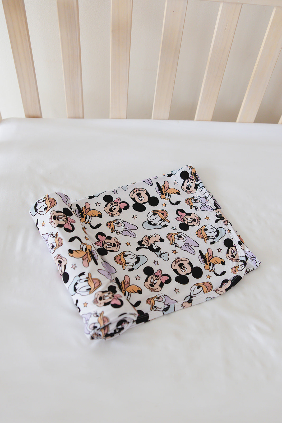 Sensational Six - Lightweight Blanket