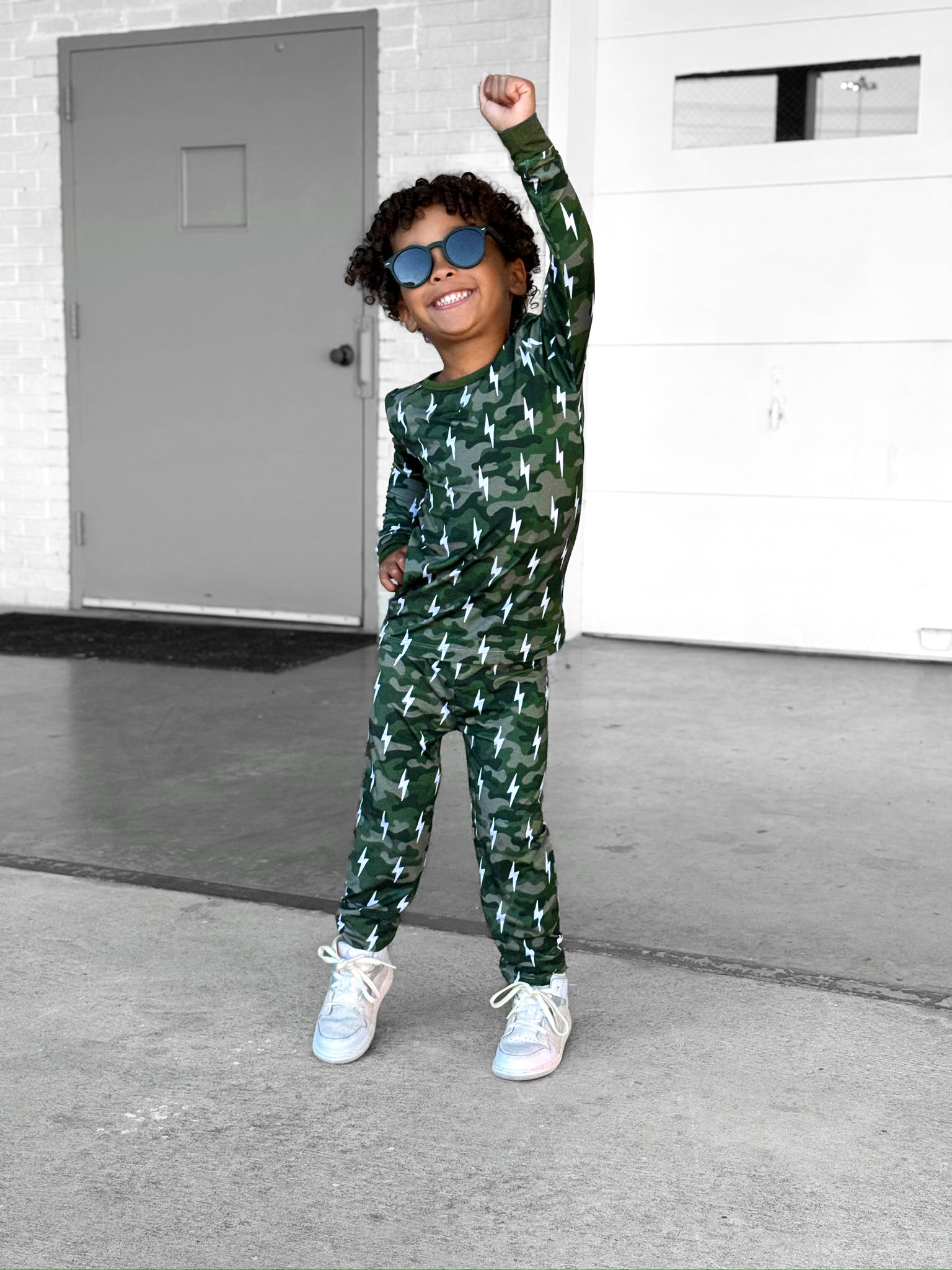 Bamboo Two Piece Set | Green Camo Bolts