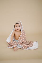 Daisy Dream Muslin Hooded Towel