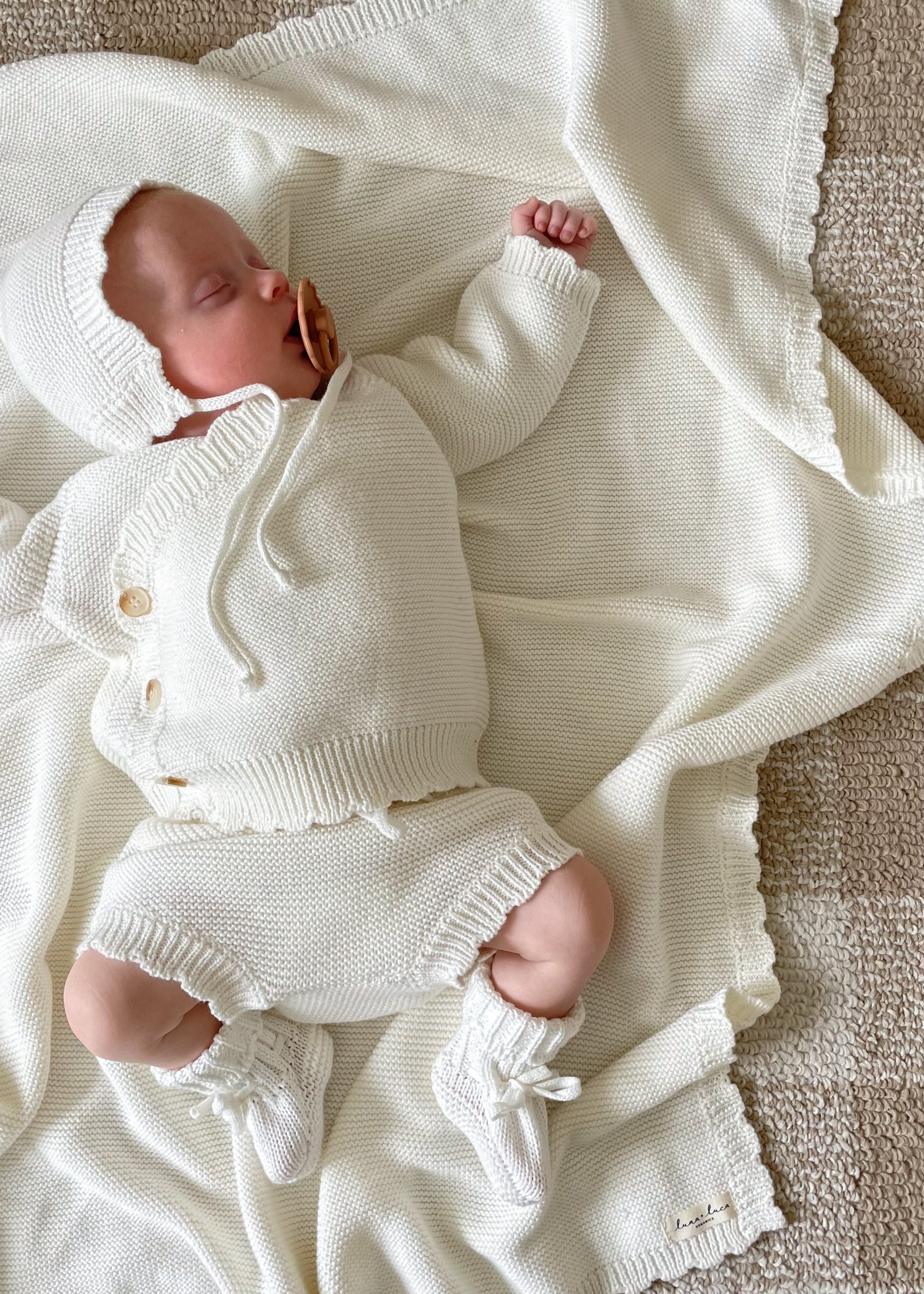 Bring Me Home Scallop Bundle - White