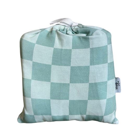 Frosty Mint Checkers | Lightweight Blanket