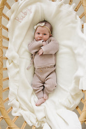 White Ruffle Knit Blanket