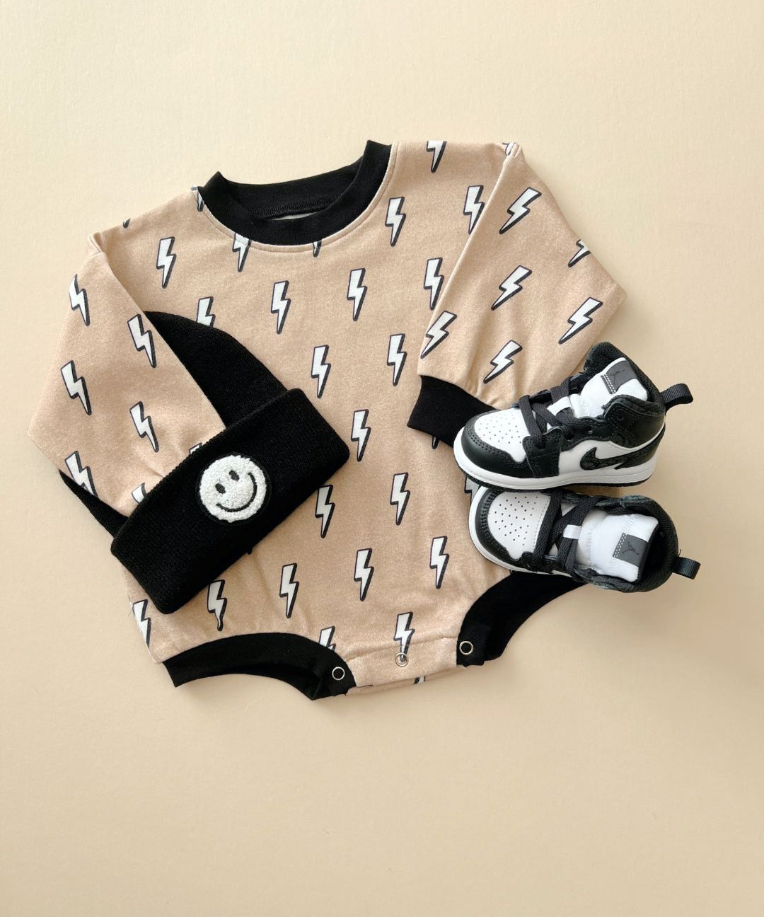 bubble-romper-lightning-bolt-664310.jpg