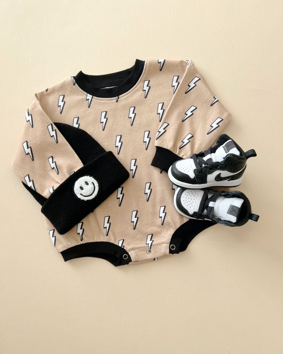 bubble-romper-lightning-bolt-664310.jpg