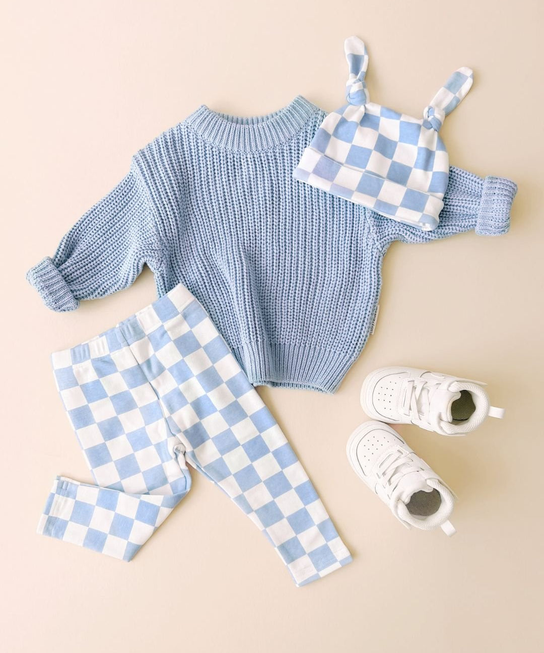 checkered-leggings-blue-463859.jpg
