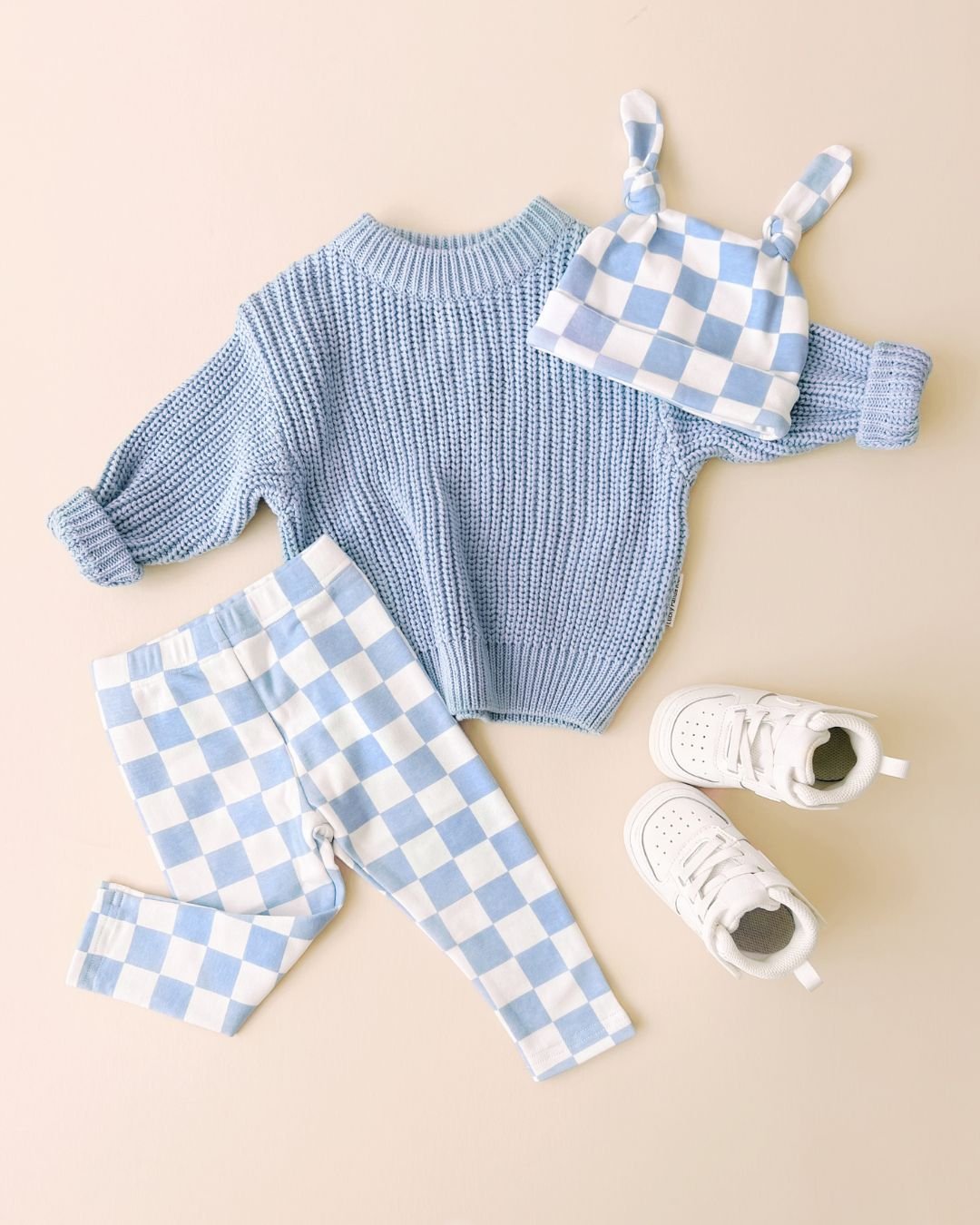 checkered-leggings-blue-463859.jpg