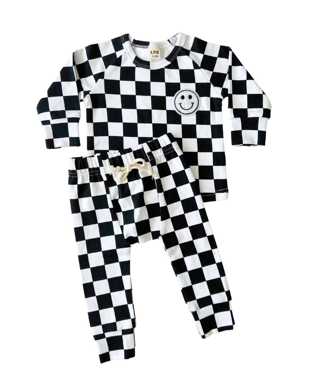 checkered-smiley-lounge-set-black-165428.jpg