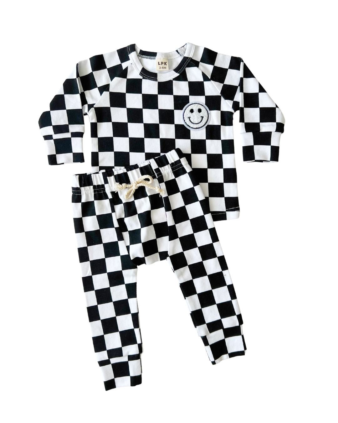 checkered-smiley-lounge-set-black-165428.jpg