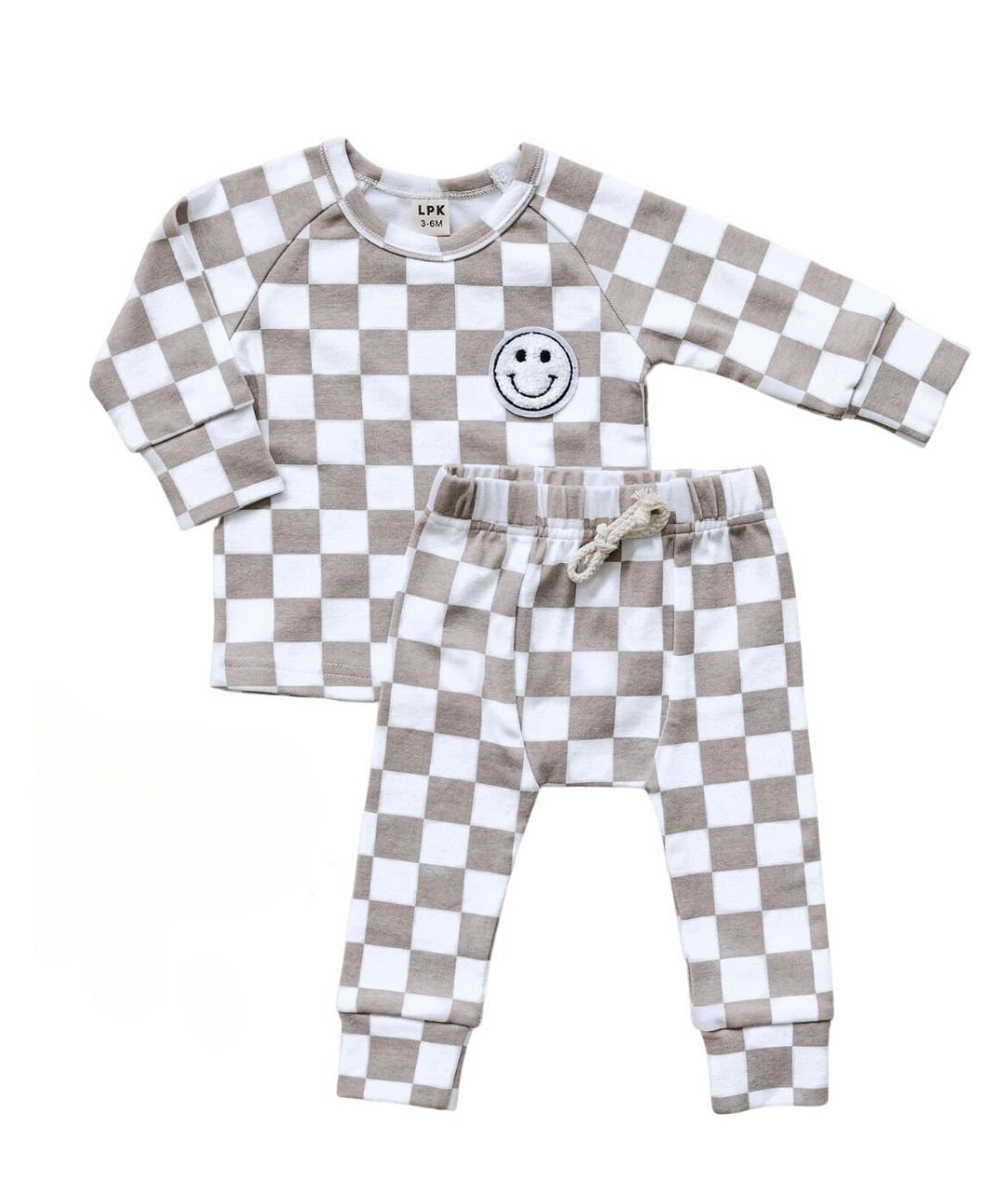 checkered-smiley-lounge-set-latte-248298.jpg