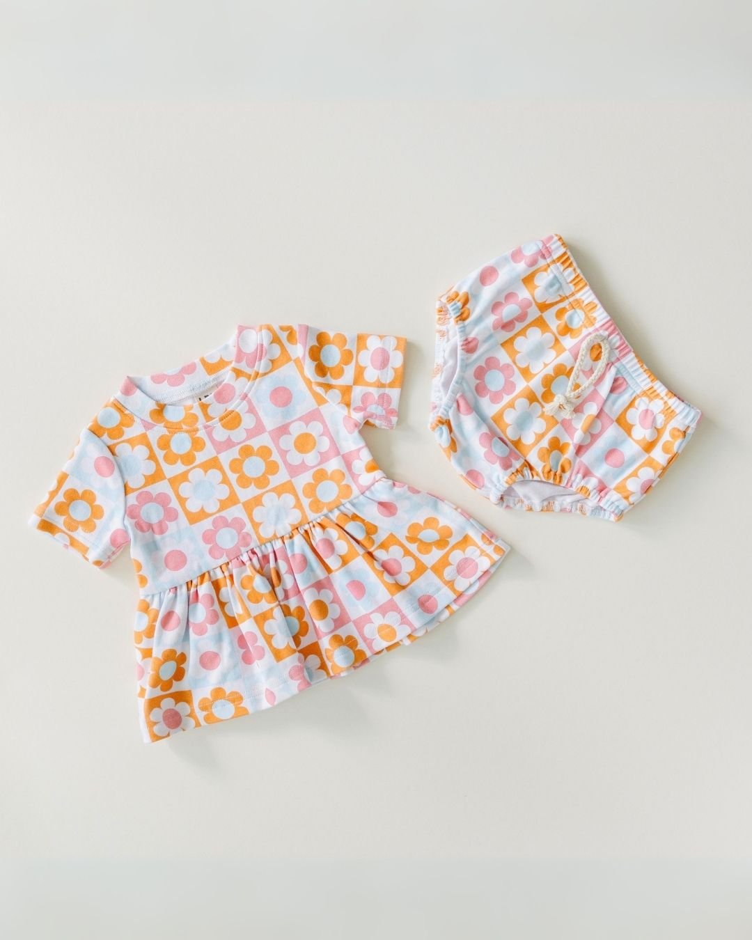 cotton-peplum-set-checks-flowers-717357.jpg