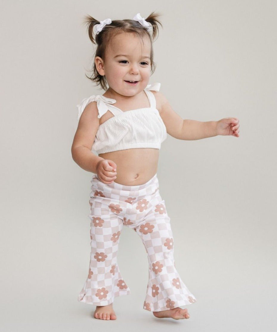 flare-set-latte-daisy-752583.jpg
