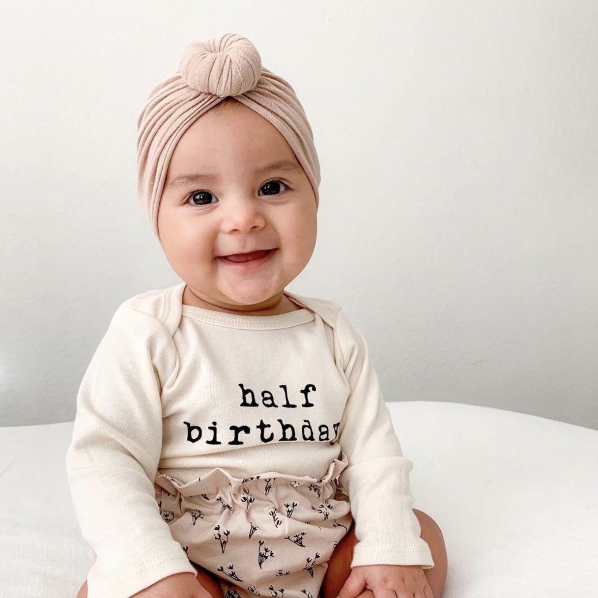 half-birthday-long-sleeve-organic-baby-bodysuit-895094.jpg