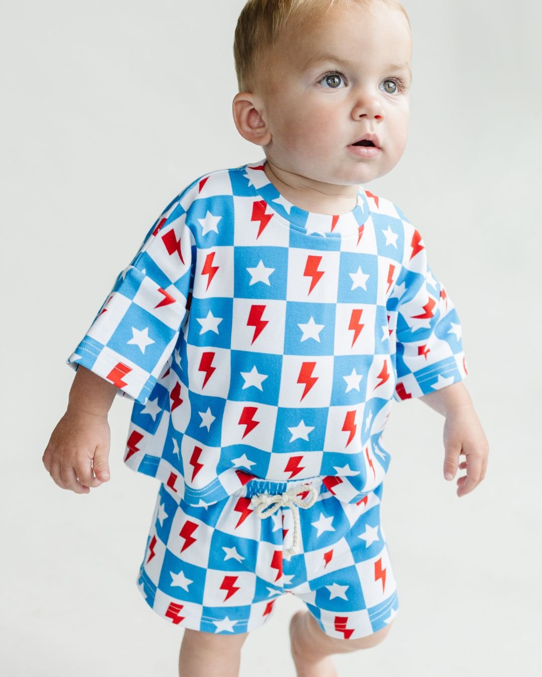 shorts-set-checks-stars-611781.jpg