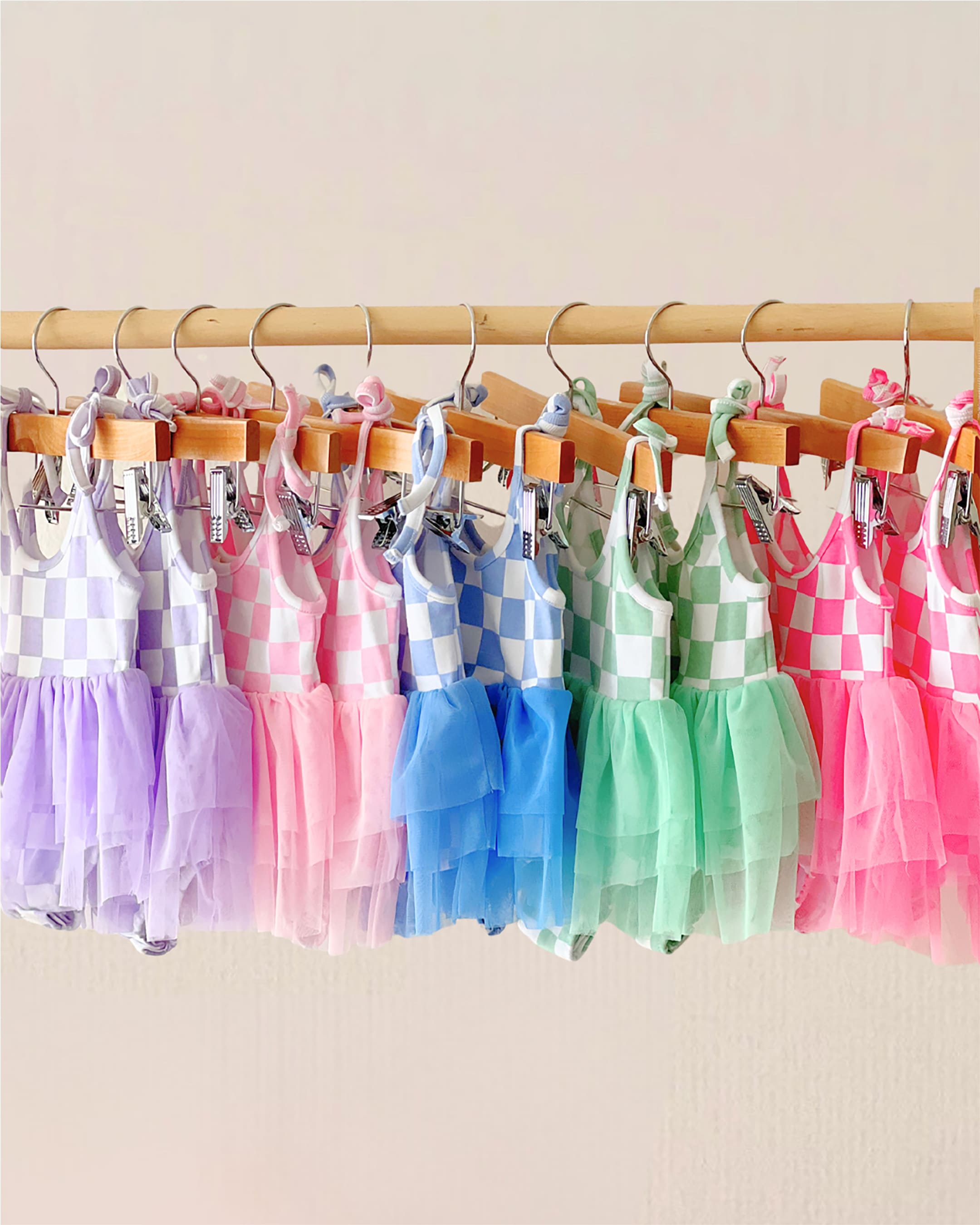 tutu-rompers-listings_-_-67copy_73032955-d735-420a-90e4-dcf26a21ab97.jpg