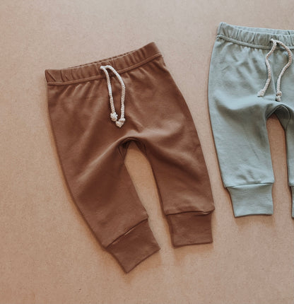 Sutton Jogger | Pecan